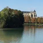 Du Pot D'etain Hotel 3*