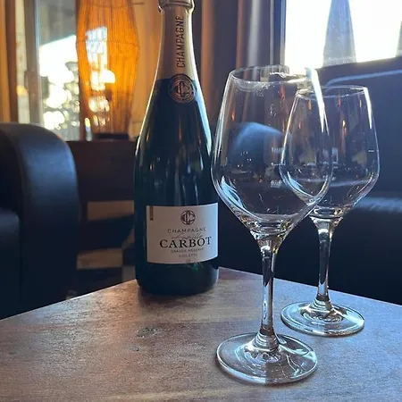 Du Pot D'etain Châlons-en-Champagne