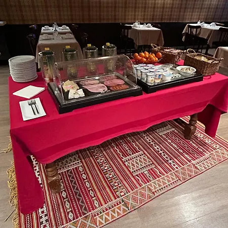 Hotel Du Pot D'etain Châlons-en-Champagne