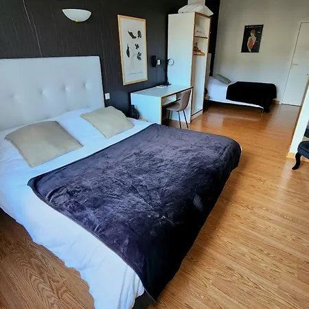 Du Pot D'etain 3*