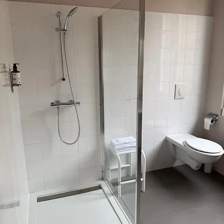 Hotel Du Pot D'etain 3*