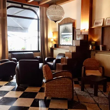 Hotel Du Pot D'etain 3*