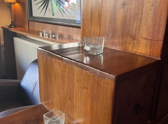 Du Pot D'etain Hotel