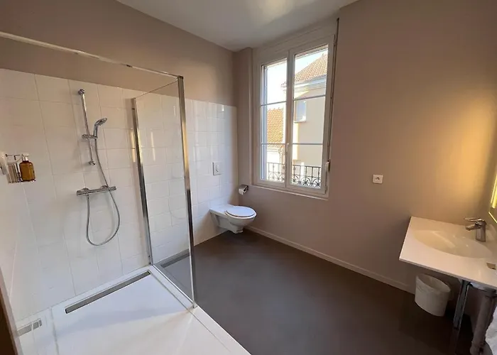 Hotel Du Pot D'etain 3*