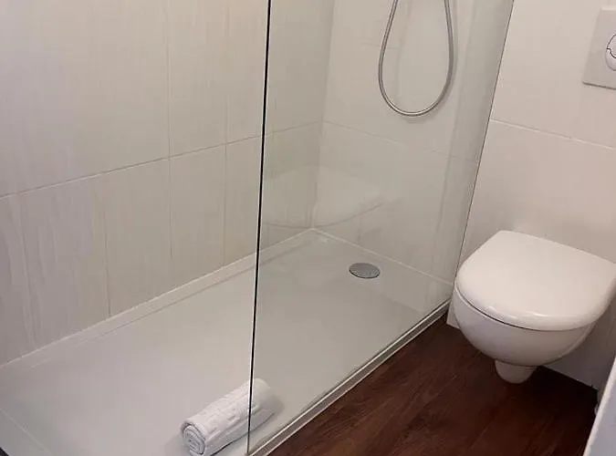 Du Pot D'etain Hotel 3*