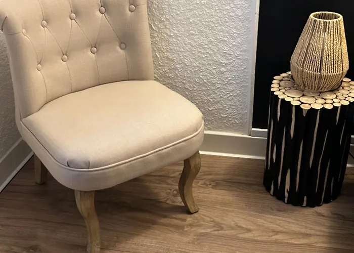 Du Pot D'etain Hotel 3*