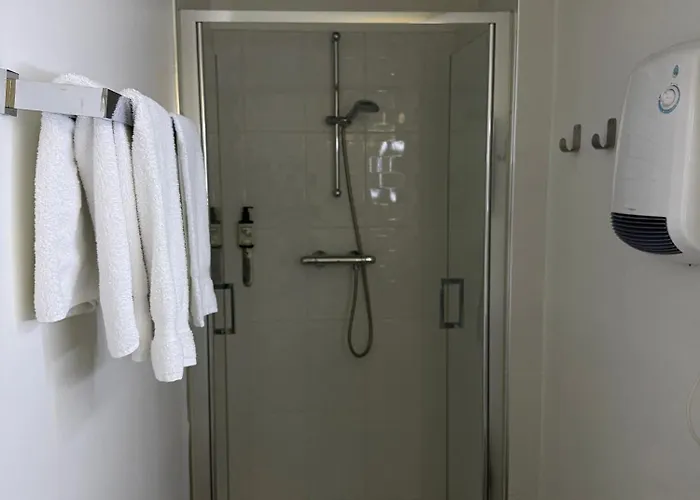 Hotel Du Pot D'etain